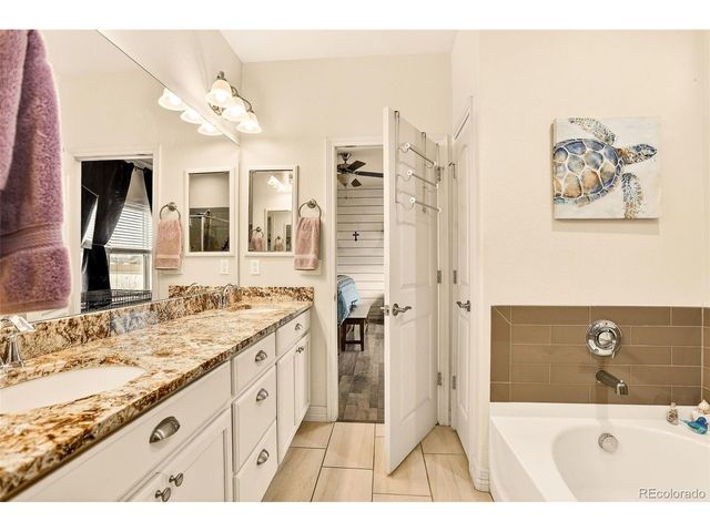 56788 E 22nd Pl, Strasburg, CO 80136