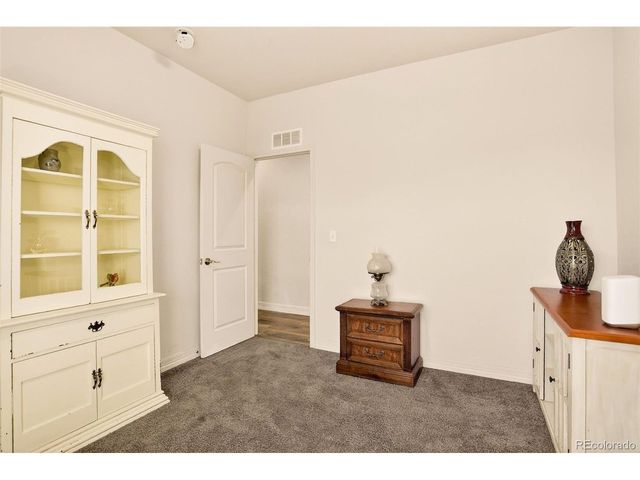 56788 E 22nd Pl, Strasburg, CO 80136