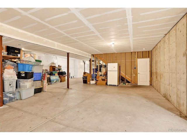 56788 E 22nd Pl, Strasburg, CO 80136