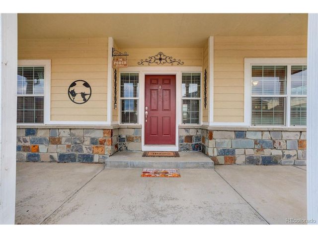 56788 E 22nd Pl, Strasburg, CO 80136