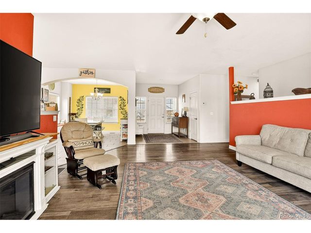 56788 E 22nd Pl, Strasburg, CO 80136