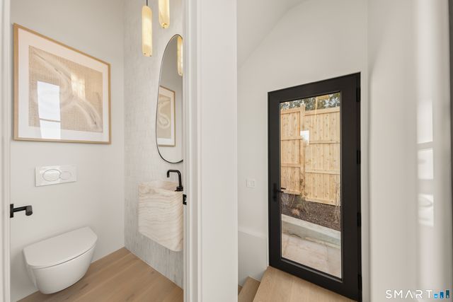 79 Riverside Avenue, Westport, CT 06880