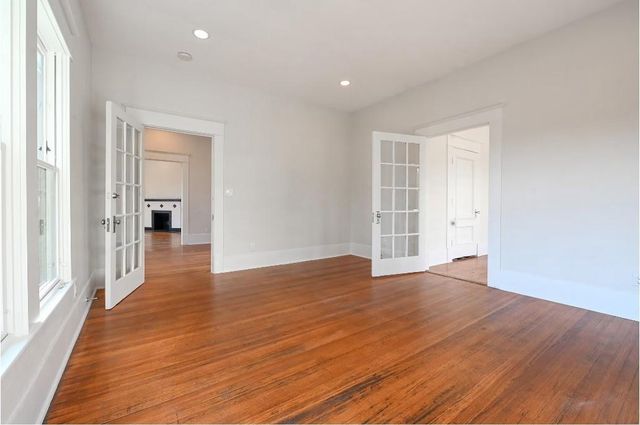 811 Stuart Street C, Houston, TX 77006