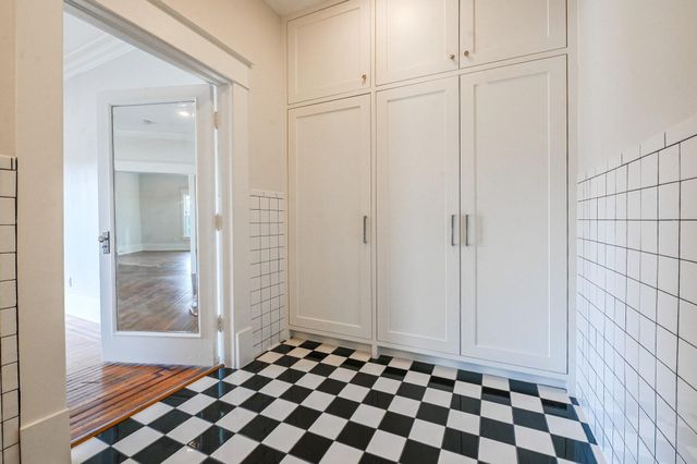 811 Stuart Street C, Houston, TX 77006