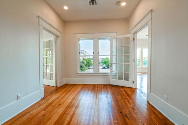 811 Stuart Street C, Houston, TX 77006