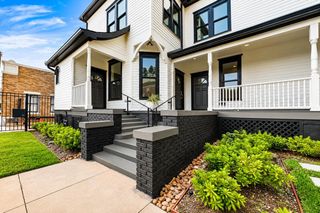811 Stuart Street C, Houston, TX 77006