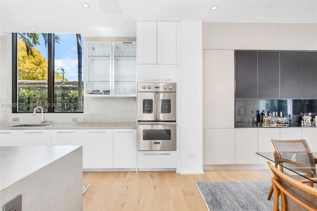 4515 N Michigan Avenue, Miami Beach, FL 33140