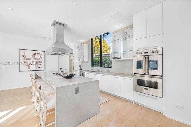4515 N Michigan Avenue, Miami Beach, FL 33140