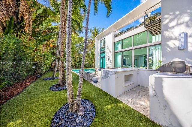 4515 N Michigan Avenue, Miami Beach, FL 33140