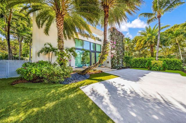 4515 N Michigan Avenue, Miami Beach, FL 33140