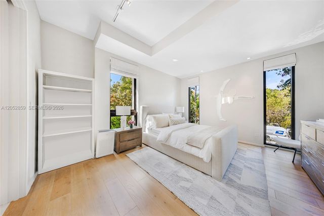 4515 N Michigan Avenue, Miami Beach, FL 33140