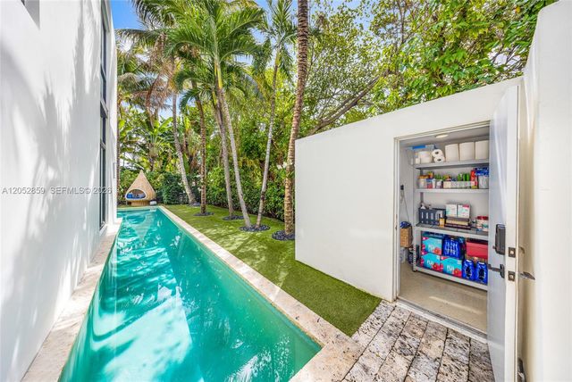 4515 N Michigan Avenue, Miami Beach, FL 33140