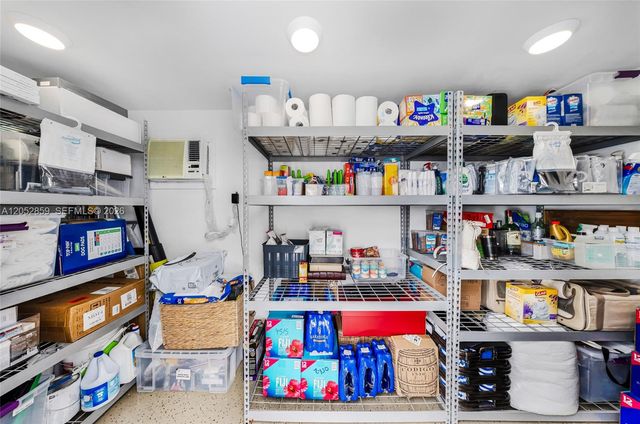 4515 N Michigan Avenue, Miami Beach, FL 33140