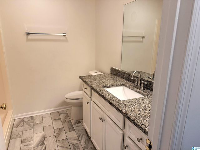 924 RICH ROAD, Birmingham, AL 35215