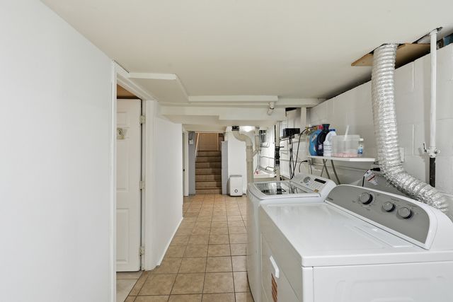 3216 Midway Drive, Island Lake, IL 60042