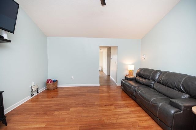 331 S Ivestor Court, Spartanburg, SC 29349