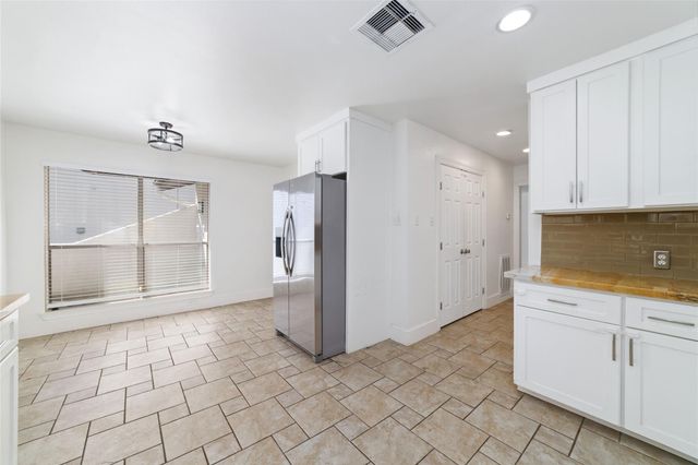 7655 S Braeswood Boulevard 44, Houston, TX 77071