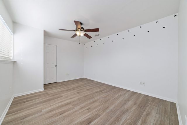 7655 S Braeswood Boulevard 44, Houston, TX 77071