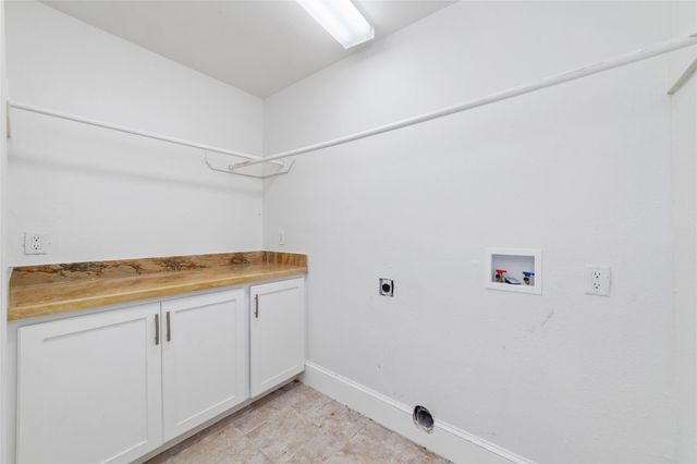 7655 S Braeswood Boulevard 44, Houston, TX 77071