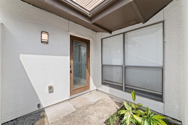 7655 S Braeswood Boulevard 44, Houston, TX 77071