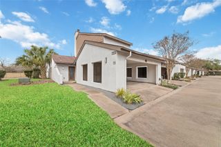 7655 S Braeswood Boulevard 44, Houston, TX 77071