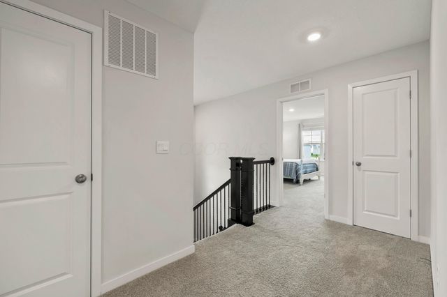 124 Avery Place, Pataskala, OH 43062