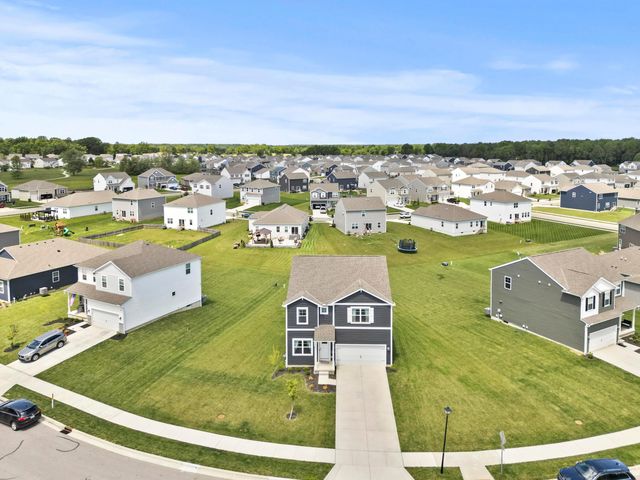 124 Avery Place, Pataskala, OH 43062