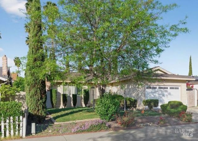 160 Radcliffe Dr, Vallejo, CA 94589