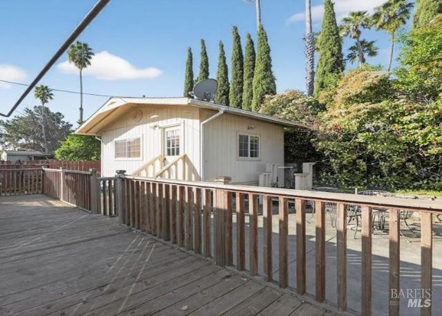 160 Radcliffe Dr, Vallejo, CA 94589