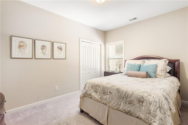 1874 Manor View NW Circle 4, Acworth, GA 30101