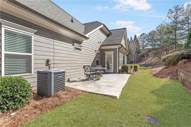 1874 Manor View NW Circle 4, Acworth, GA 30101