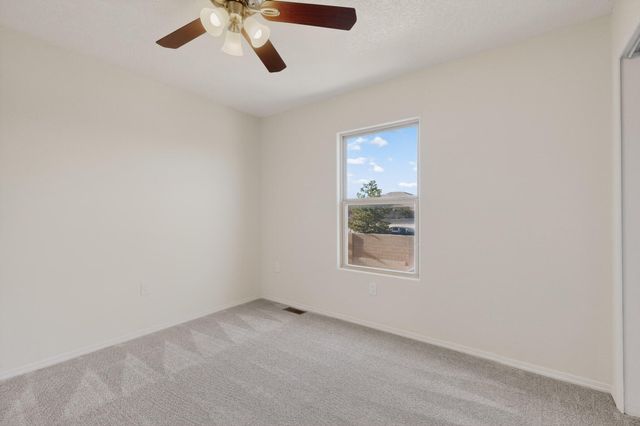9563 Sun Dancer Drive NW, Albuquerque, NM 87114