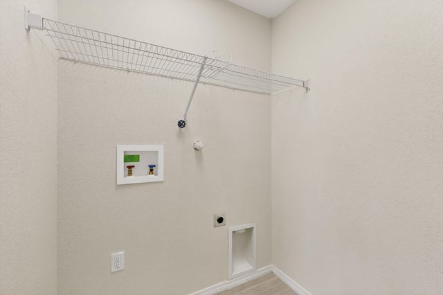 9563 Sun Dancer Drive NW, Albuquerque, NM 87114