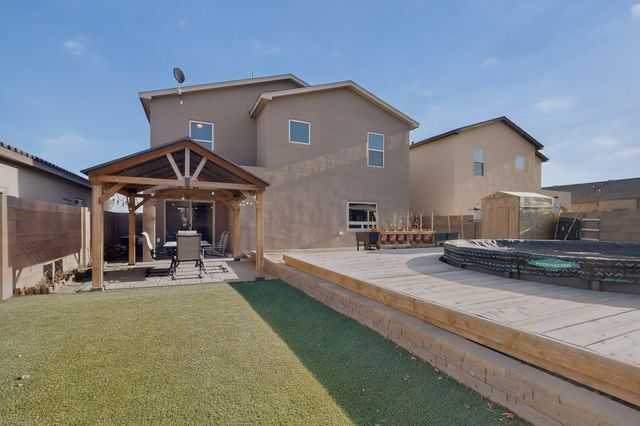 9563 Sun Dancer Drive NW, Albuquerque, NM 87114