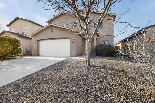 9563 Sun Dancer Drive NW, Albuquerque, NM 87114