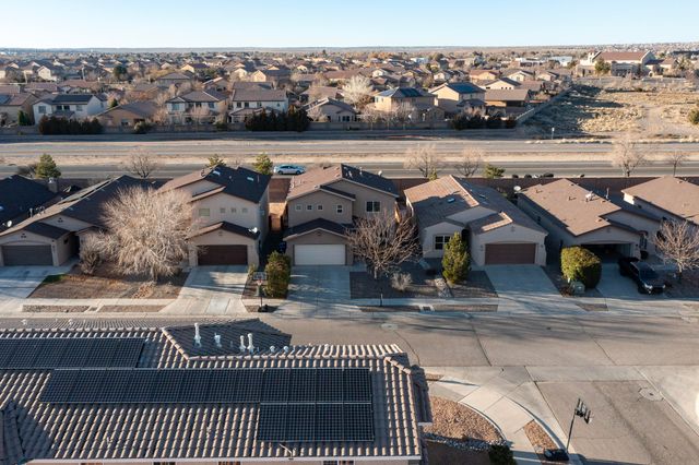 9563 Sun Dancer Drive NW, Albuquerque, NM 87114