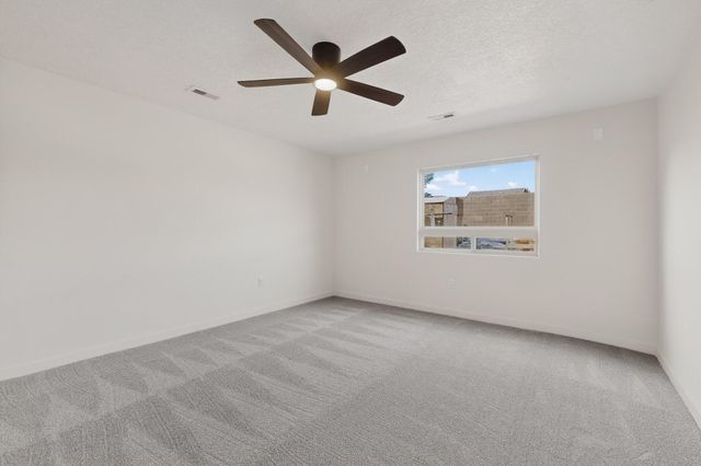 9563 Sun Dancer Drive NW, Albuquerque, NM 87114