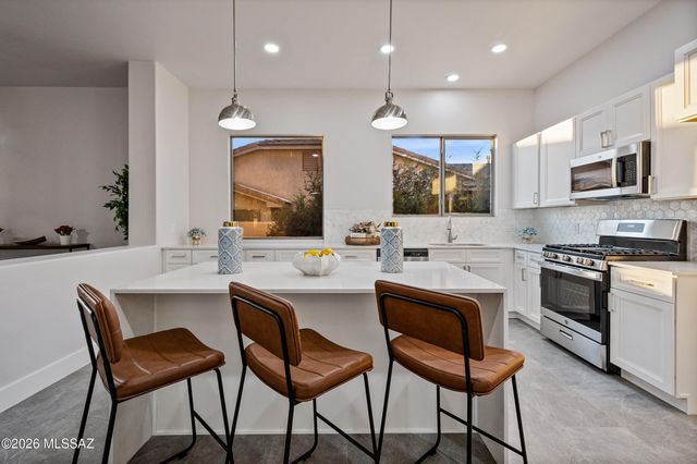 10744 E Mica Meadow Drive, Tucson, AZ 85748