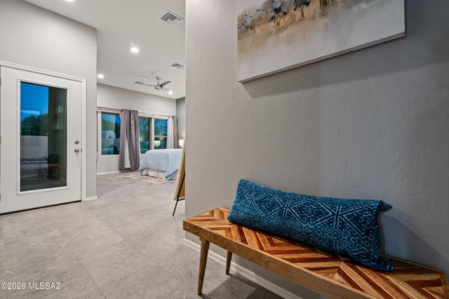 10744 E Mica Meadow Drive, Tucson, AZ 85748