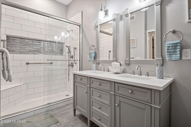 10744 E Mica Meadow Drive, Tucson, AZ 85748