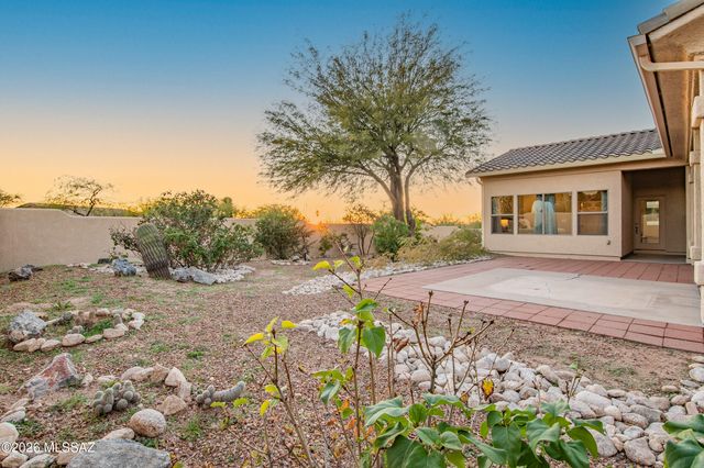 10744 E Mica Meadow Drive, Tucson, AZ 85748