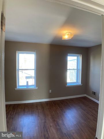 652 N SICKELS ST, Philadelphia, PA 19131