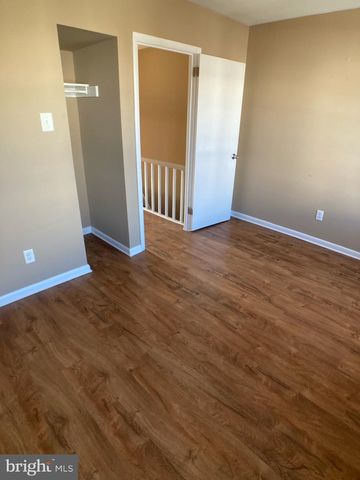 652 N SICKELS ST, Philadelphia, PA 19131