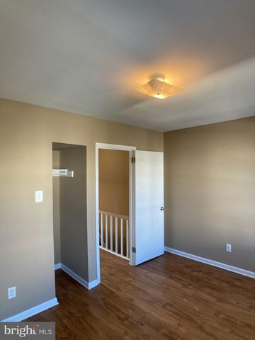 652 N SICKELS ST, Philadelphia, PA 19131