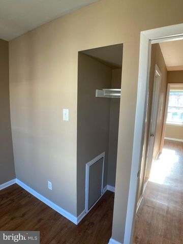 652 N SICKELS ST, Philadelphia, PA 19131