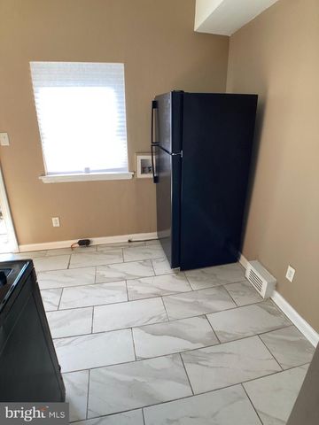 652 N SICKELS ST, Philadelphia, PA 19131