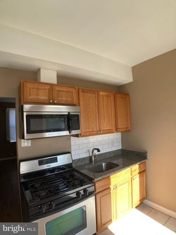 652 N SICKELS ST, Philadelphia, PA 19131