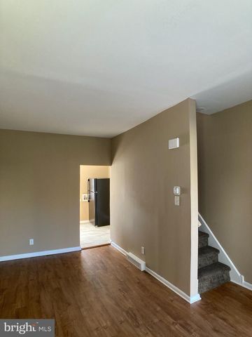 652 N SICKELS ST, Philadelphia, PA 19131