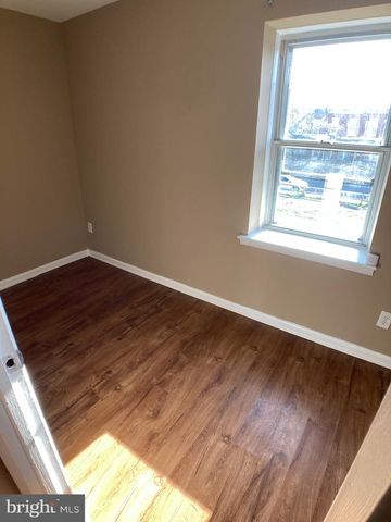 652 N SICKELS ST, Philadelphia, PA 19131