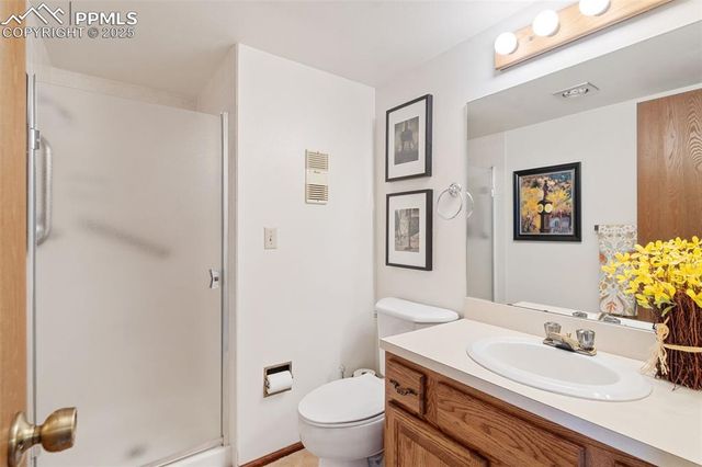 906 Fontmore Road A, Colorado Springs, CO 80904